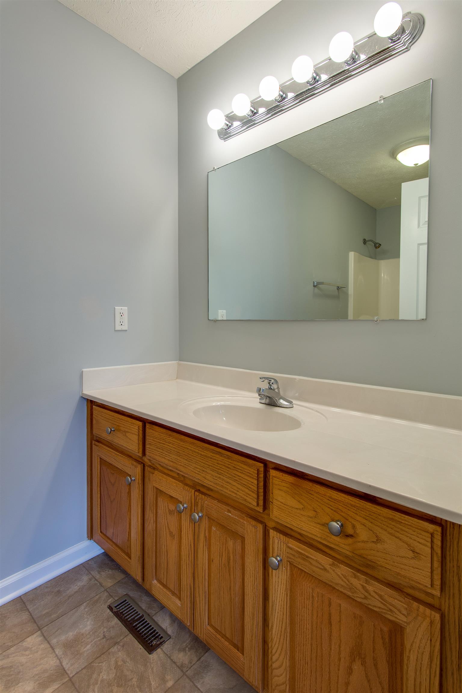 333 North Harris Road Portland, TN 37148 - Photo 8 of 26 Gallery Image 8