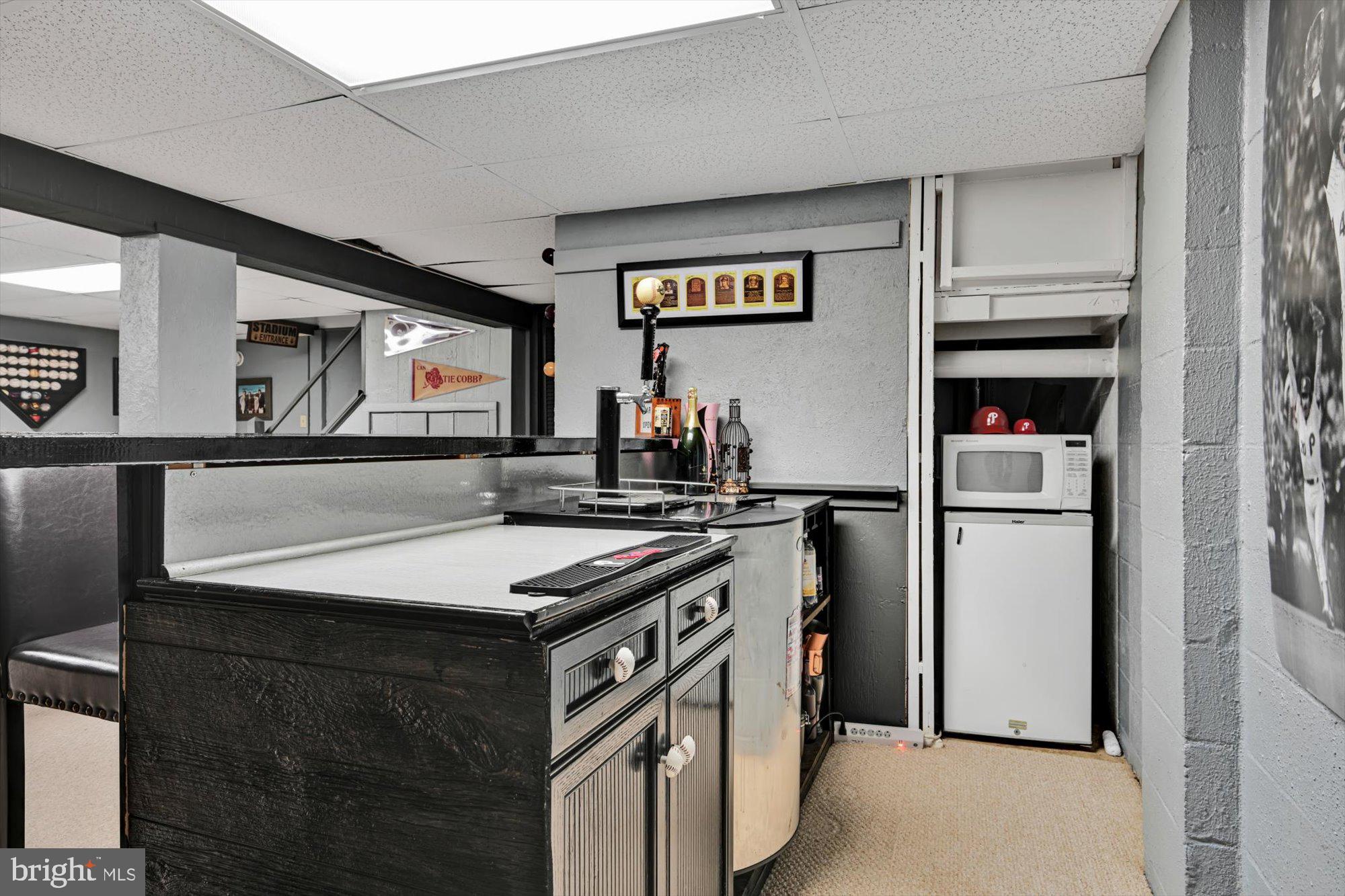 477 Parkwynne Road Lancaster, PA 17601 - Photo 24 of 31 Kegerator Included