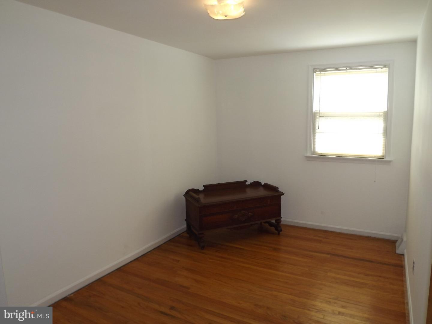 11749 Colman Road Philadelphia, PA 19154 - Photo 16 of 21 Gallery Image 16