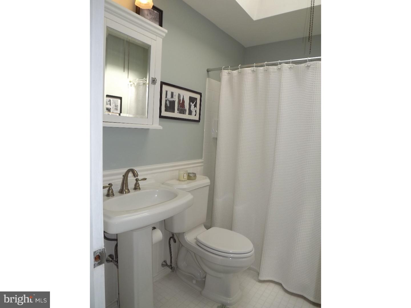 11749 Colman Road Philadelphia, PA 19154 - Photo 17 of 21 Gallery Image 17