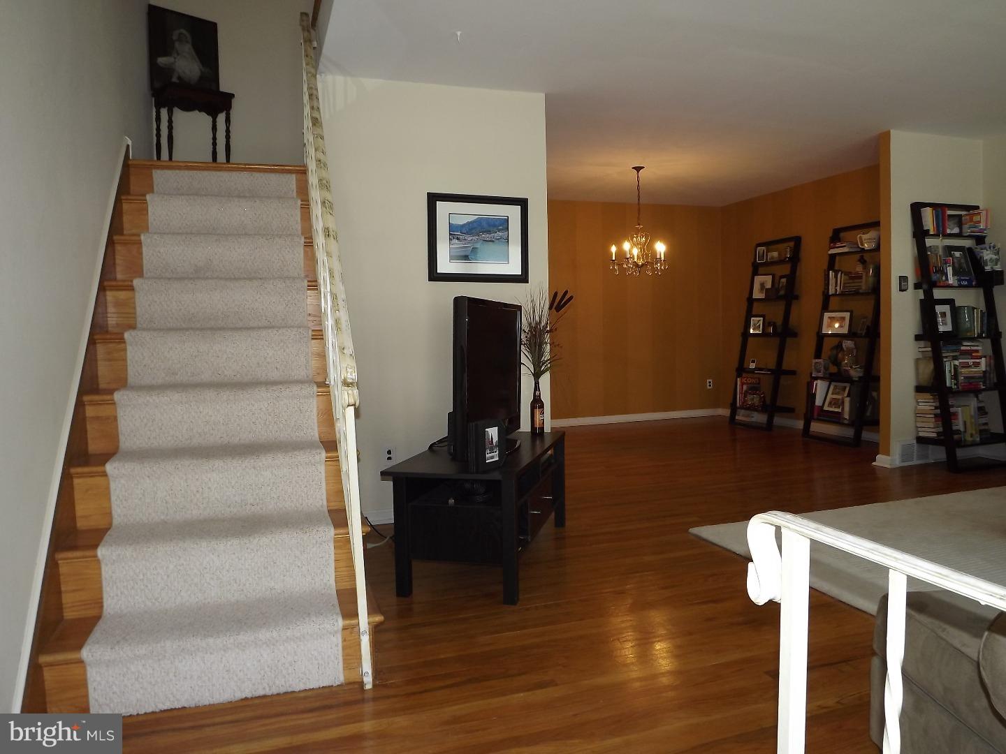 11749 Colman Road Philadelphia, PA 19154 - Photo 6 of 21 Gallery Image 6