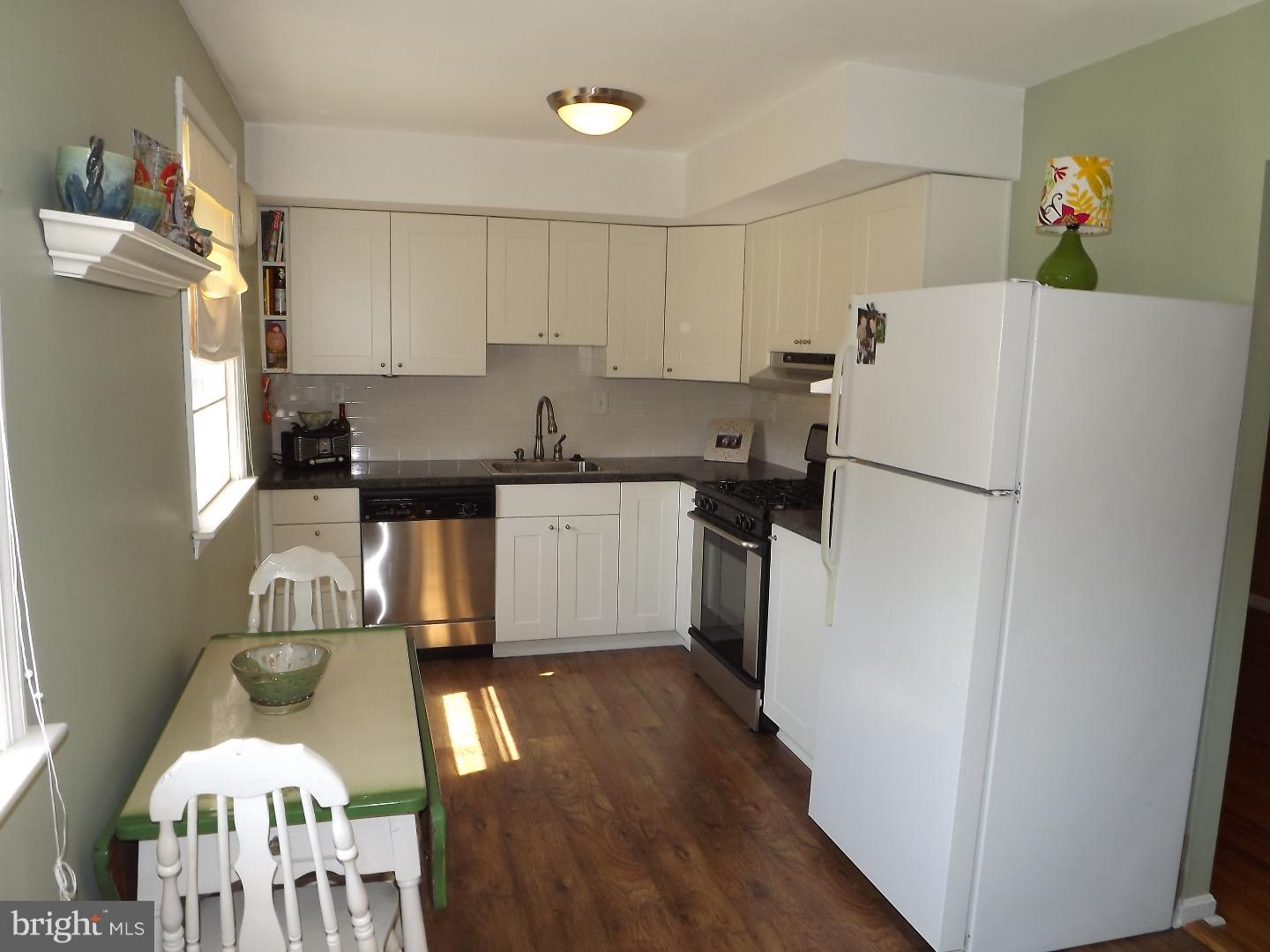 11749 Colman Road Philadelphia, PA 19154 - Photo 7 of 21 Gallery Image 7