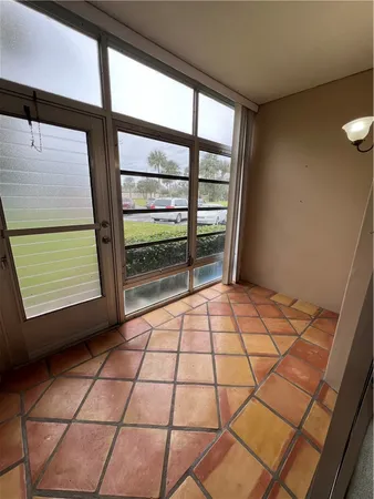 $1,200 | 40 Vista Gdns Trail, Unit 104, Vero Beach, FL 32962