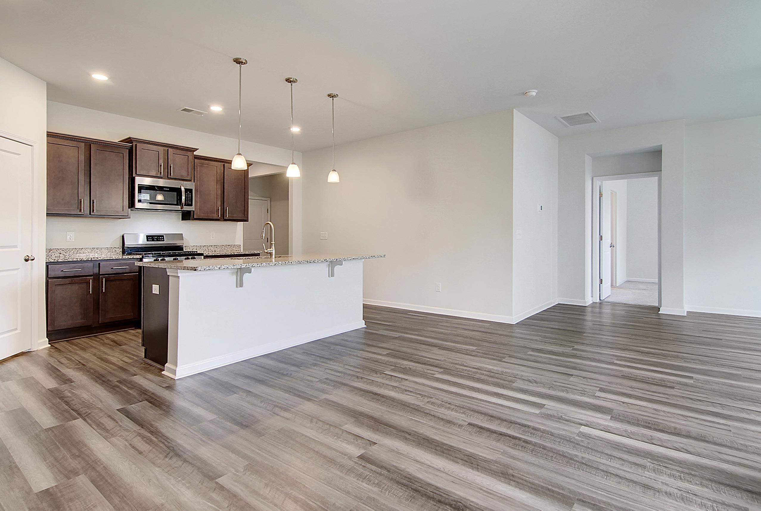 607 Wayton Circle Moncks Corner, SC 29461 - Photo 11 of 43 CREM_607 Wayton Circle_028