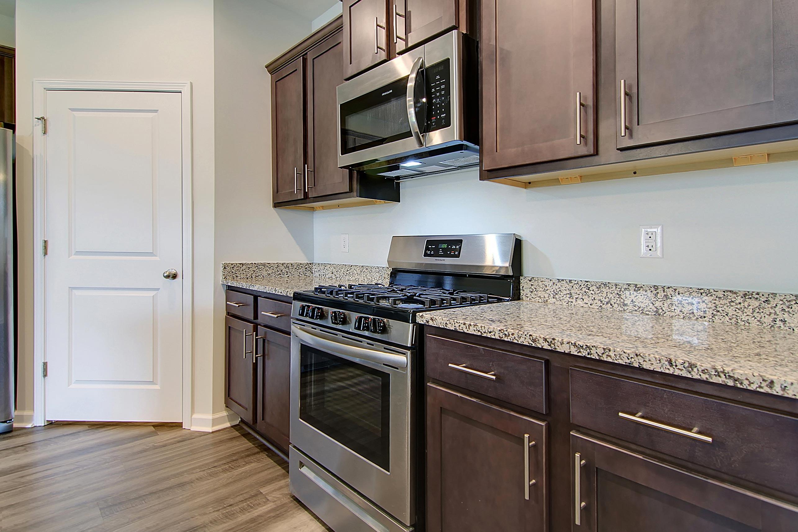 607 Wayton Circle Moncks Corner, SC 29461 - Photo 14 of 43 CREM_607 Wayton Circle_031
