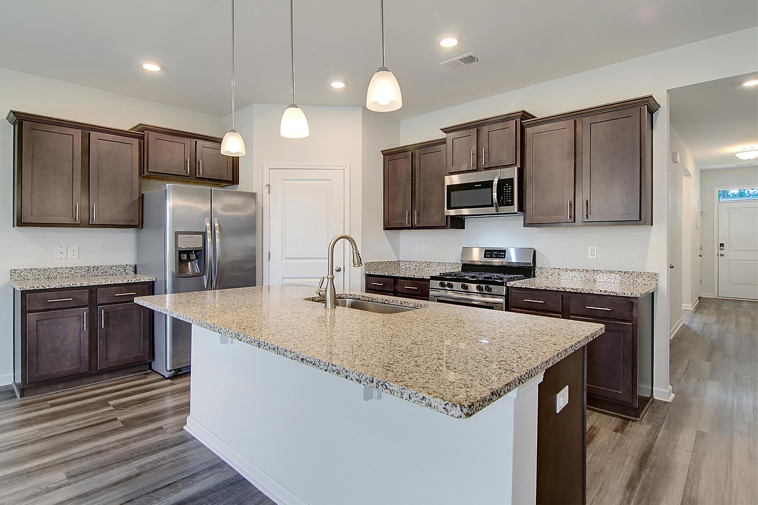607 Wayton Circle Moncks Corner, SC 29461 - Photo 15 of 43 CREM_607 Wayton Circle_033