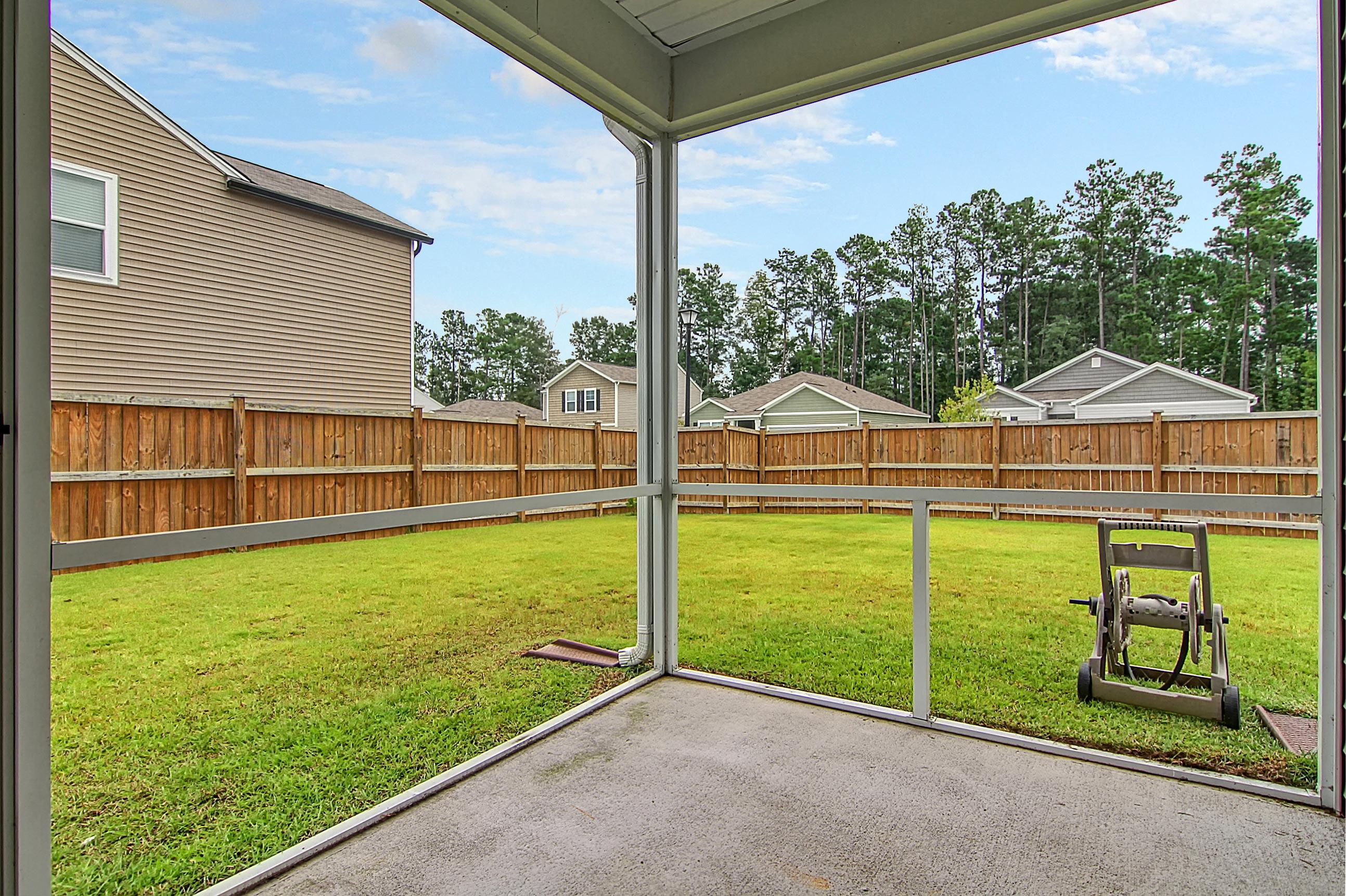 607 Wayton Circle Moncks Corner, SC 29461 - Photo 27 of 43 CREM_607 Wayton Circle_009