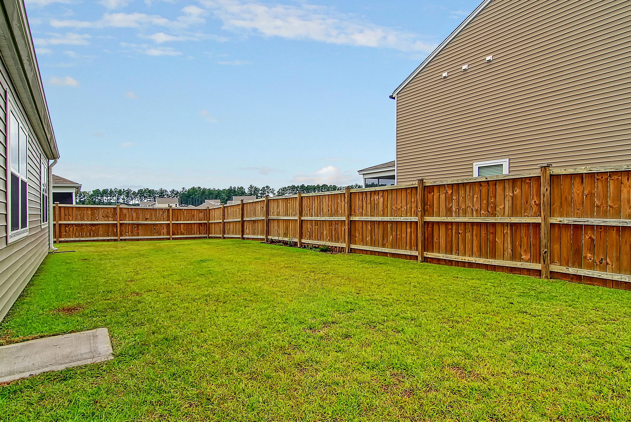 607 Wayton Circle Moncks Corner, SC 29461 - Photo 31 of 43 CREM_607 Wayton Circle_008