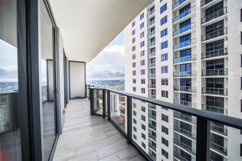 55 Southwest 9th Street, Unit 3509 Miami, FL 33130 - Photo 14 of 35 Photo 14