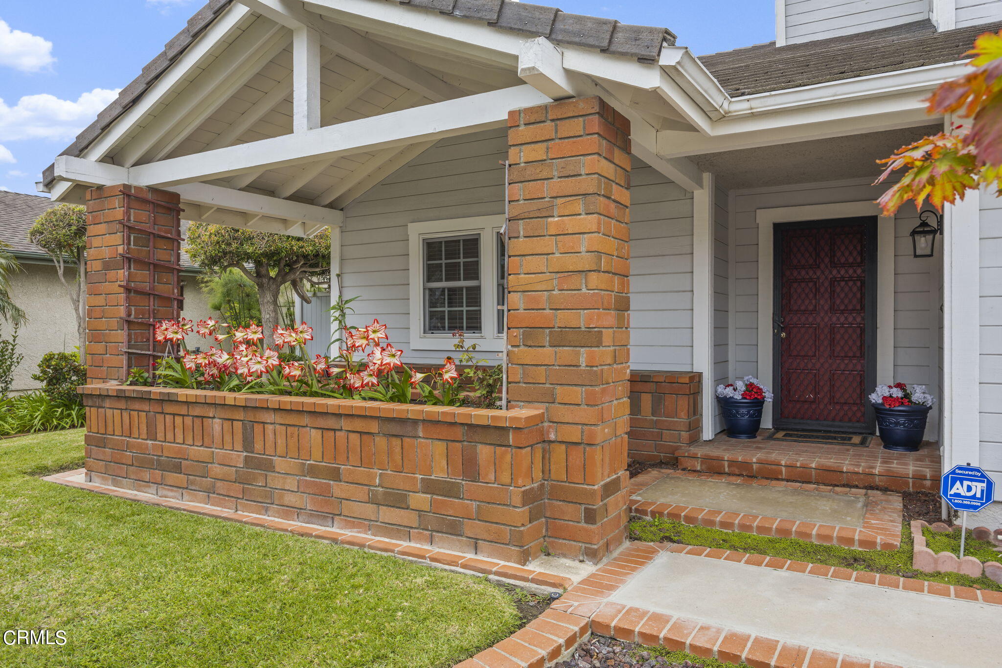 741 Joliet Place Oxnard, CA 93030 - Photo 4 of 51 Front Porch 741 Joliet Pl.