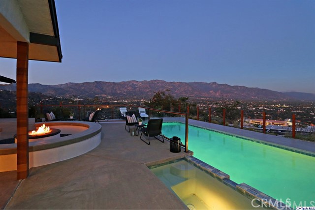 770 Panorama Place Pasadena, CA 91105 - Photo 30 of 35 an outdoor space with lounge chair