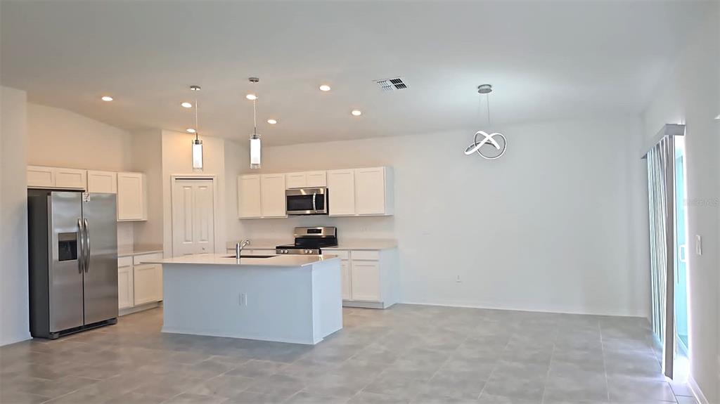 1124 Tyler Loop Lake Wales, FL 33859 - Photo 5 of 19 Gallery Image 5