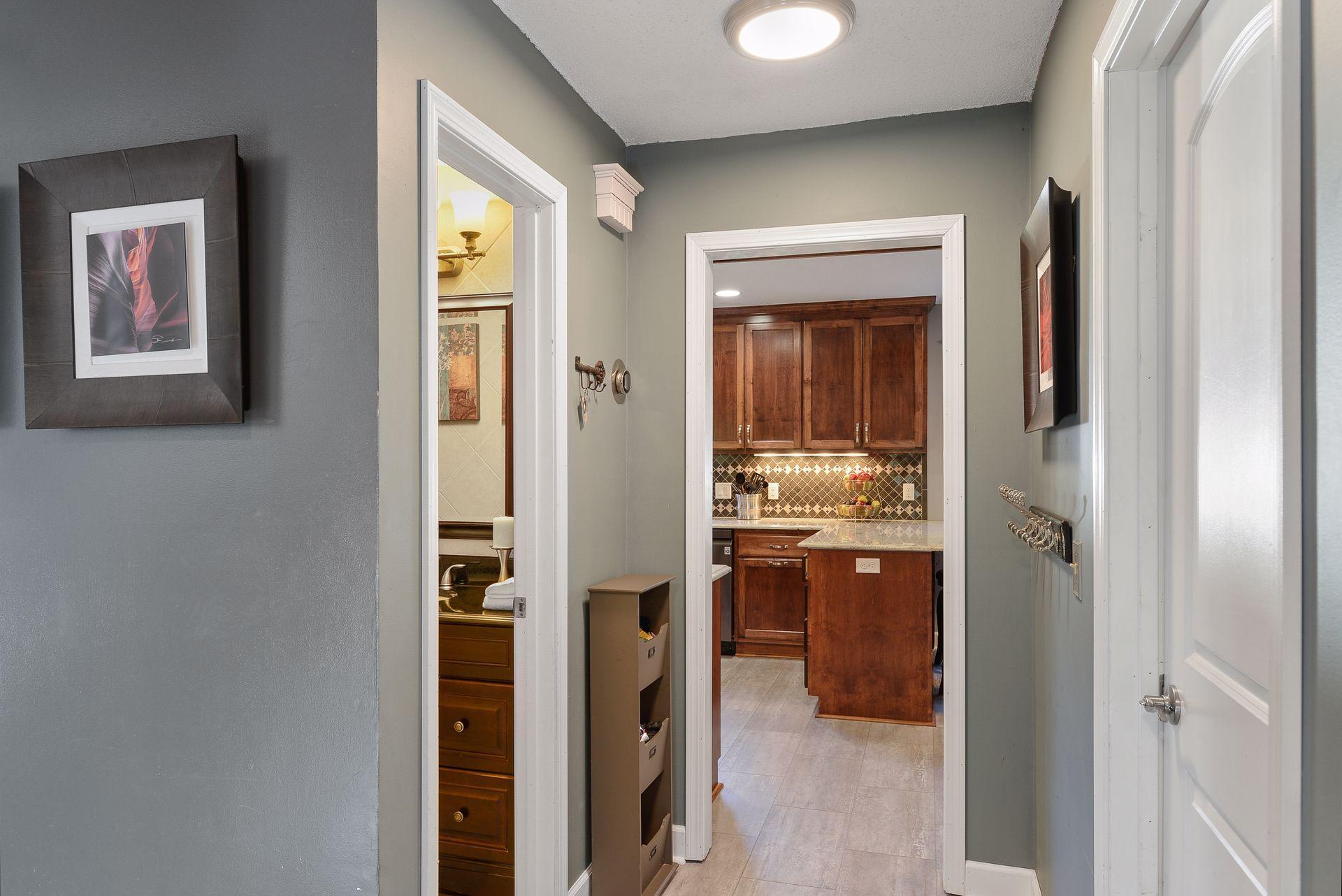 14930 Wellington Road Minnetonka, MN 55391 - Photo 11 of 45 Gallery Image 11
