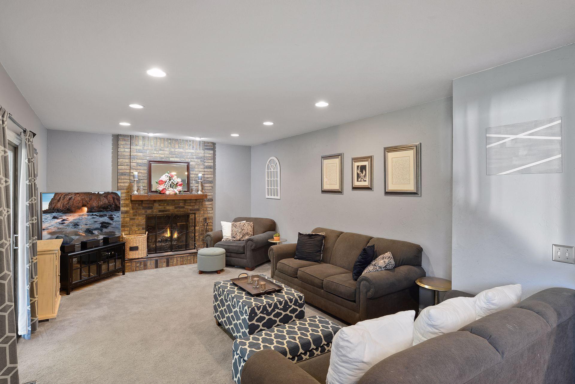 14930 Wellington Road Minnetonka, MN 55391 - Photo 18 of 45 Gallery Image 18