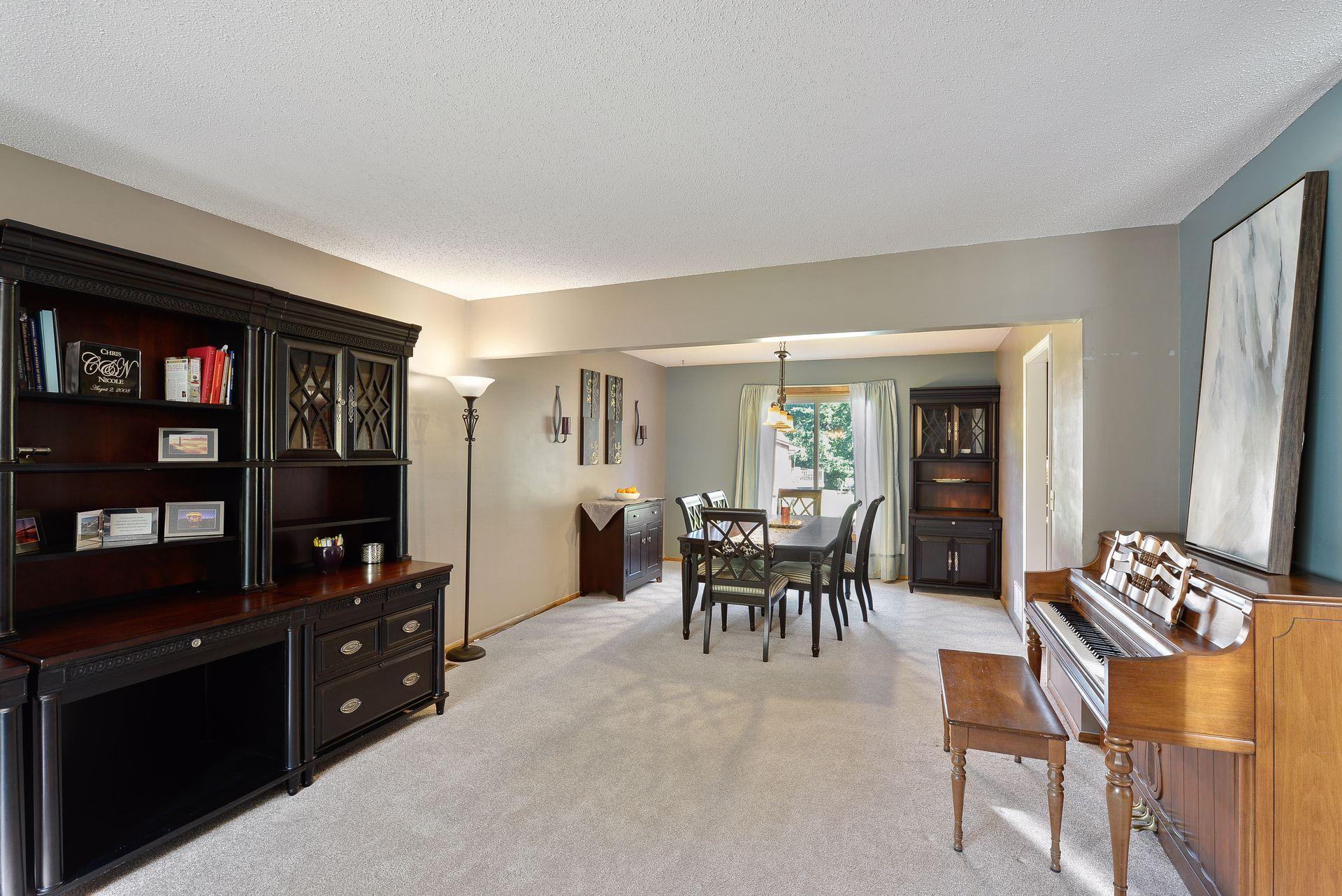 14930 Wellington Road Minnetonka, MN 55391 - Photo 24 of 45 Gallery Image 24