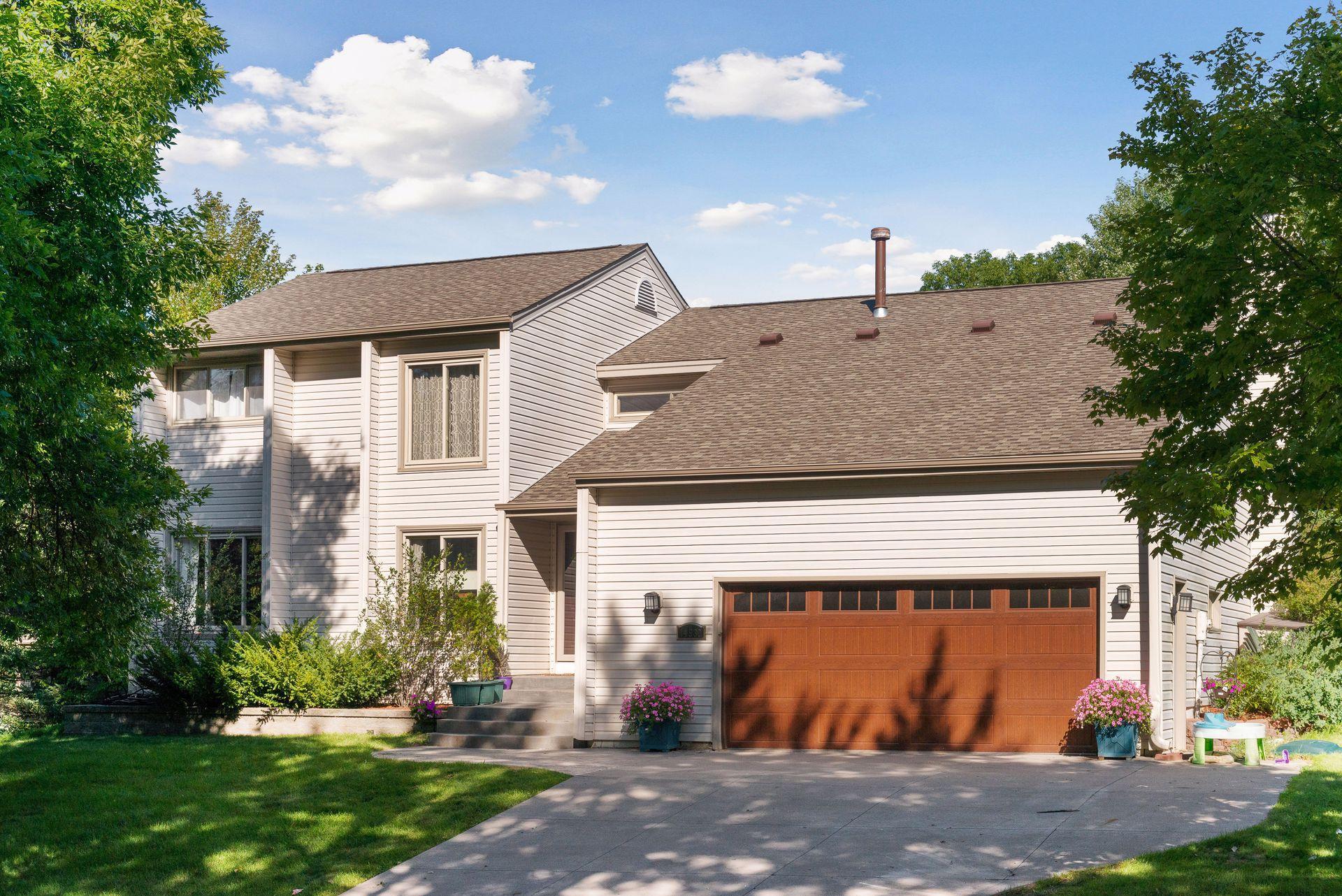 14930 Wellington Road Minnetonka, MN 55391 - Photo 8 of 45 Gallery Image 8