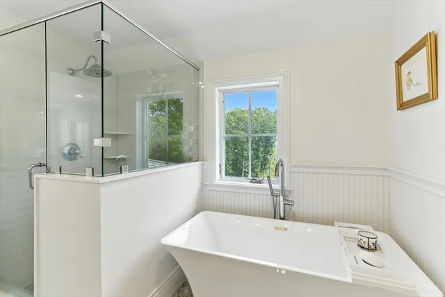 $1,995,000 | 4 Gadsden Lane, Newbury, MA 01951