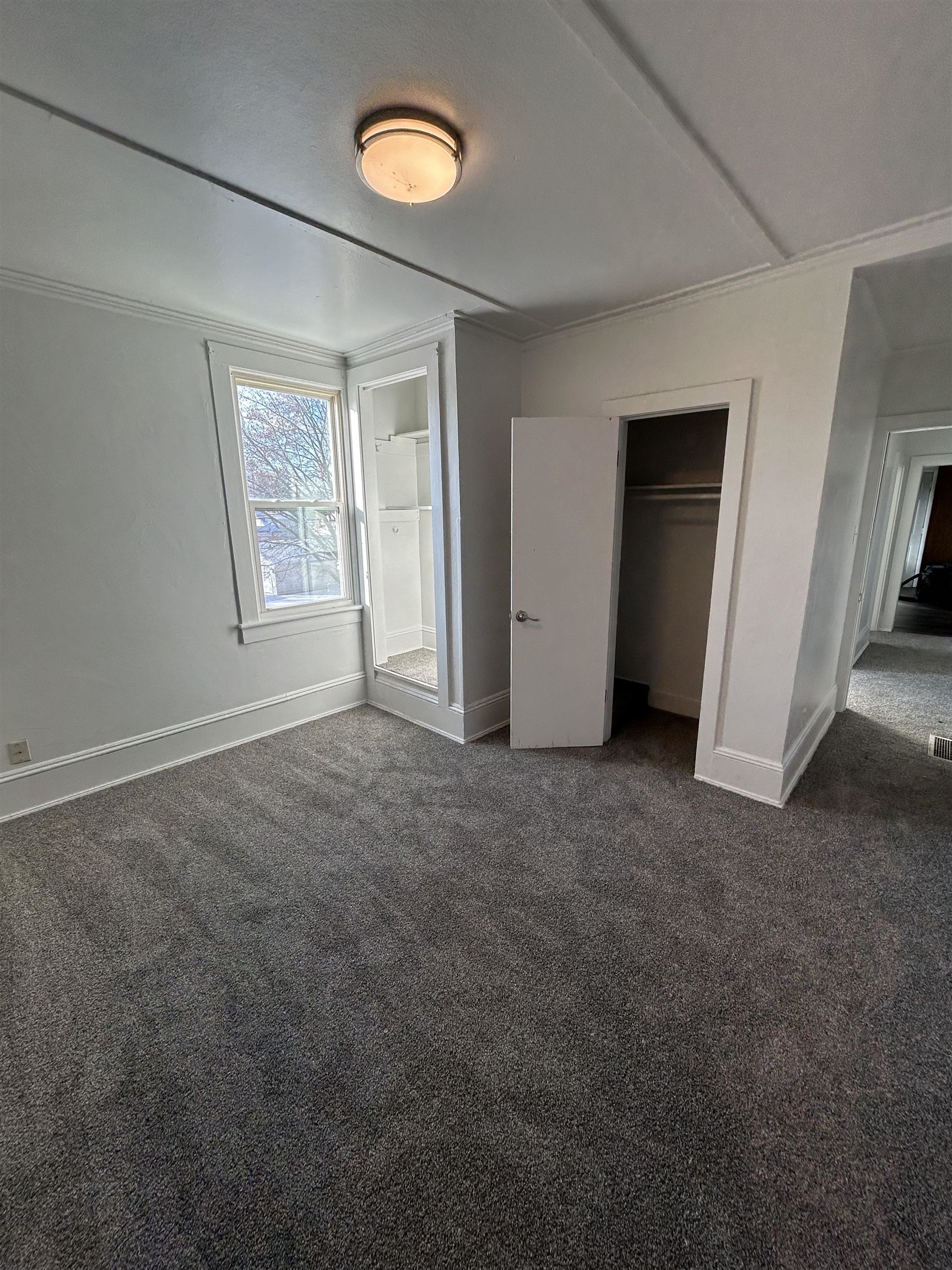 160 South Hickory Street Fond du Lac, WI 54935 - Photo 5 of 21