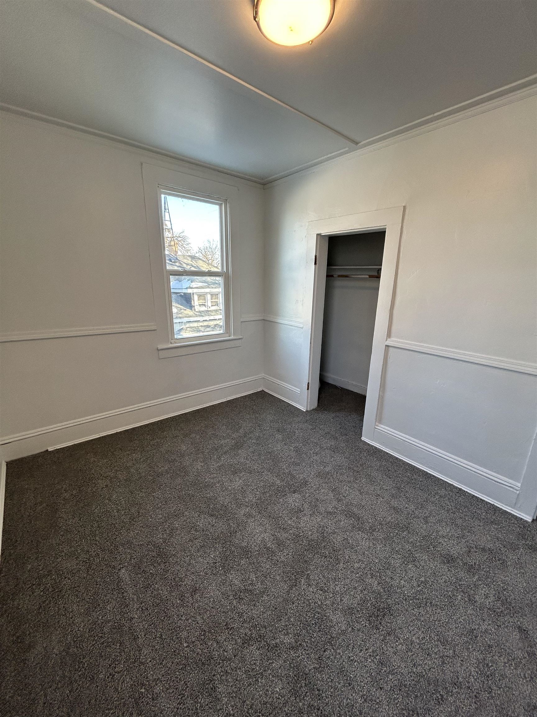 160 South Hickory Street Fond du Lac, WI 54935 - Photo 9 of 21