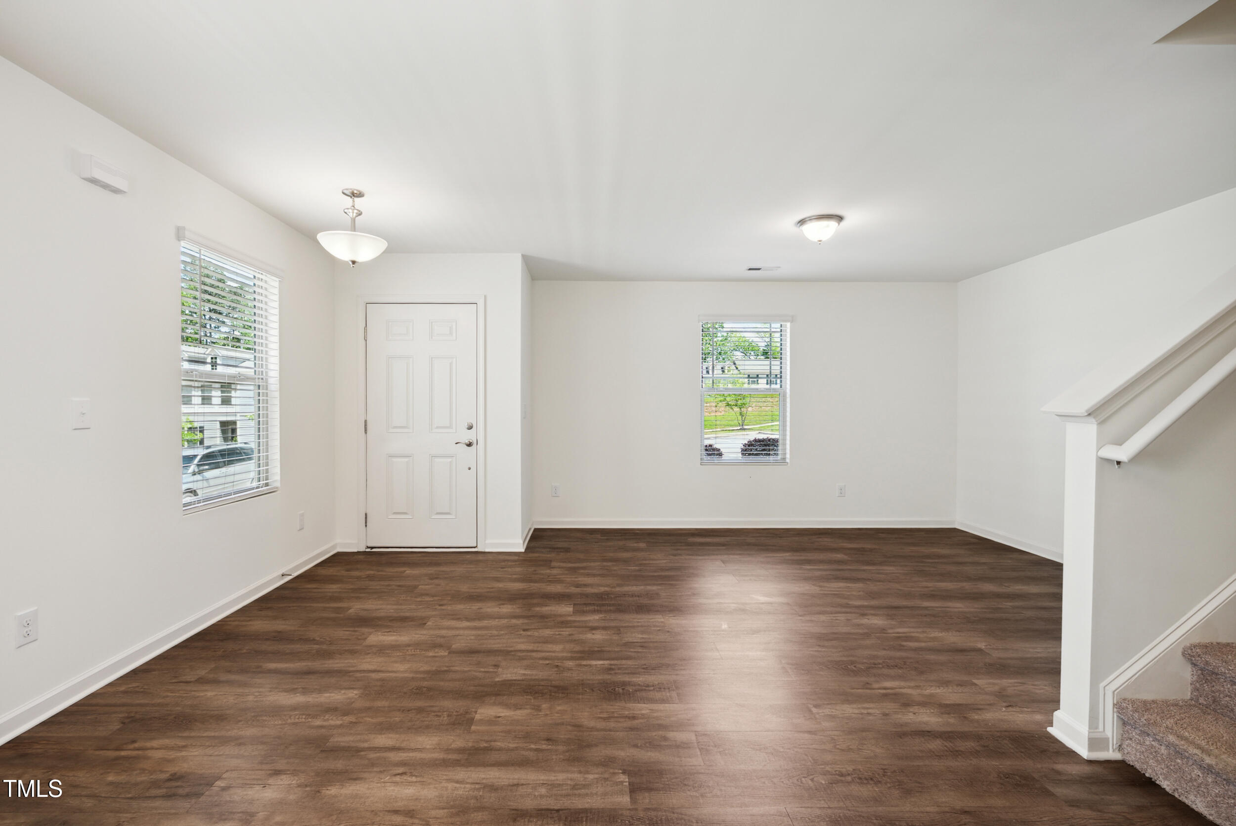 246 Spark Street Raleigh, NC 27606 - Photo 8 of 33 6_dsc03202