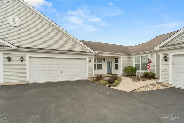 $349,000 | 13567 Yellow Pine Drive, Huntley, IL 60142