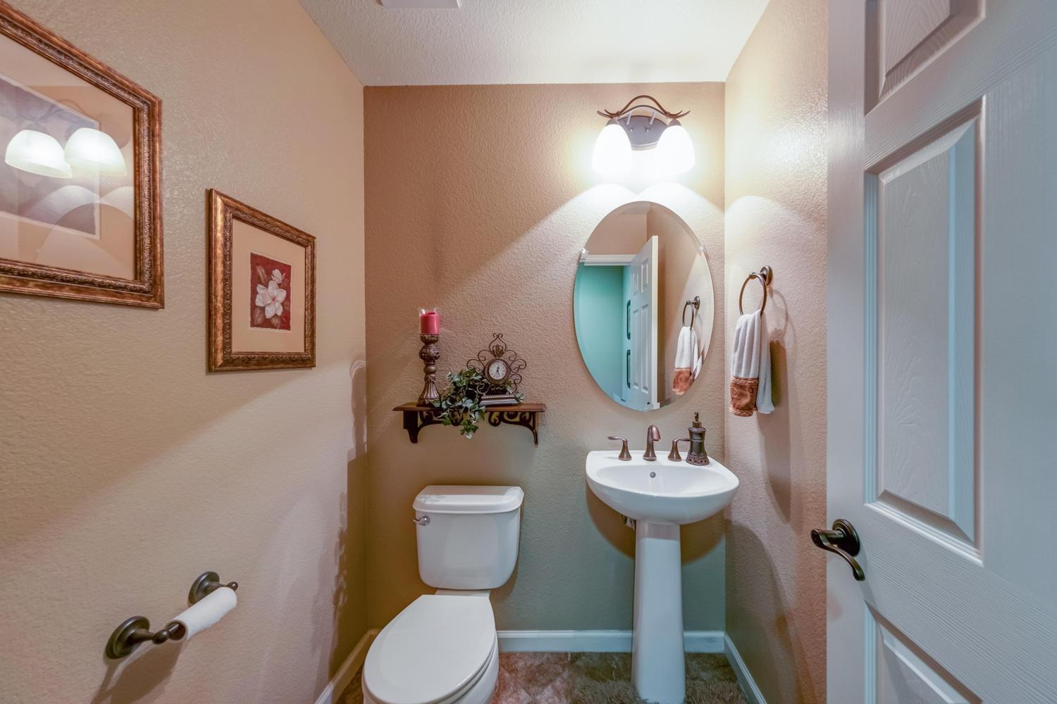 560 Cambridge Drive Reedley, CA 93654 - Photo 17 of 72 Gallery Image 17