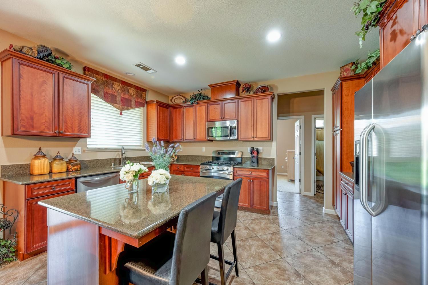 560 Cambridge Drive Reedley, CA 93654 - Photo 22 of 72 Gallery Image 22