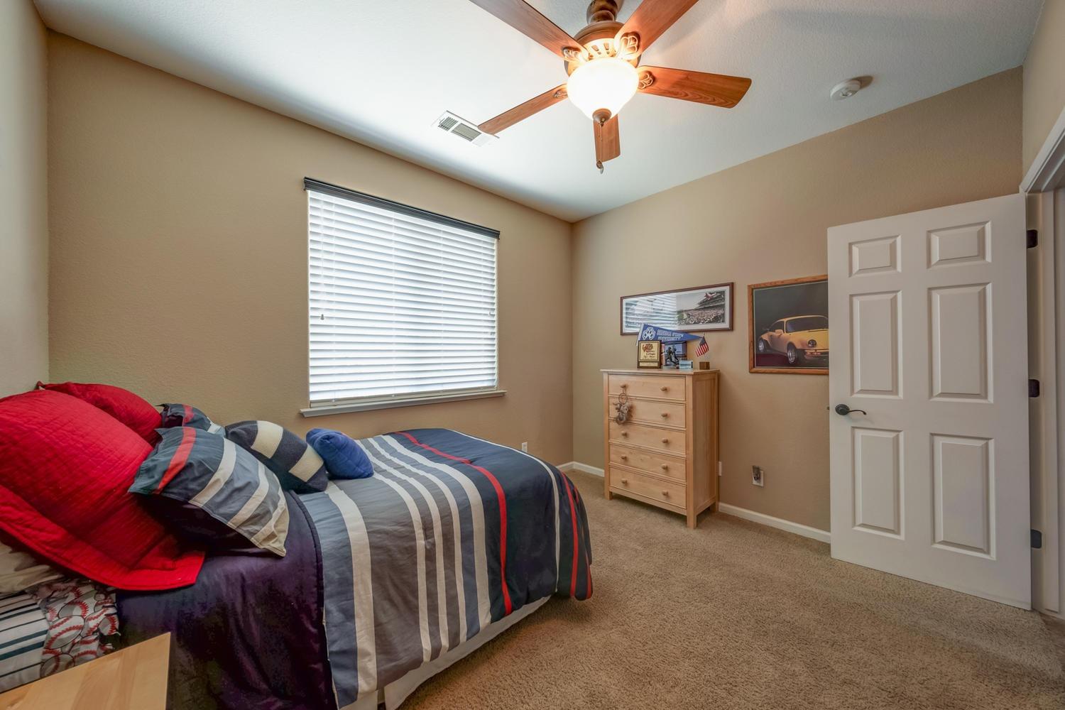 560 Cambridge Drive Reedley, CA 93654 - Photo 33 of 72 Gallery Image 33
