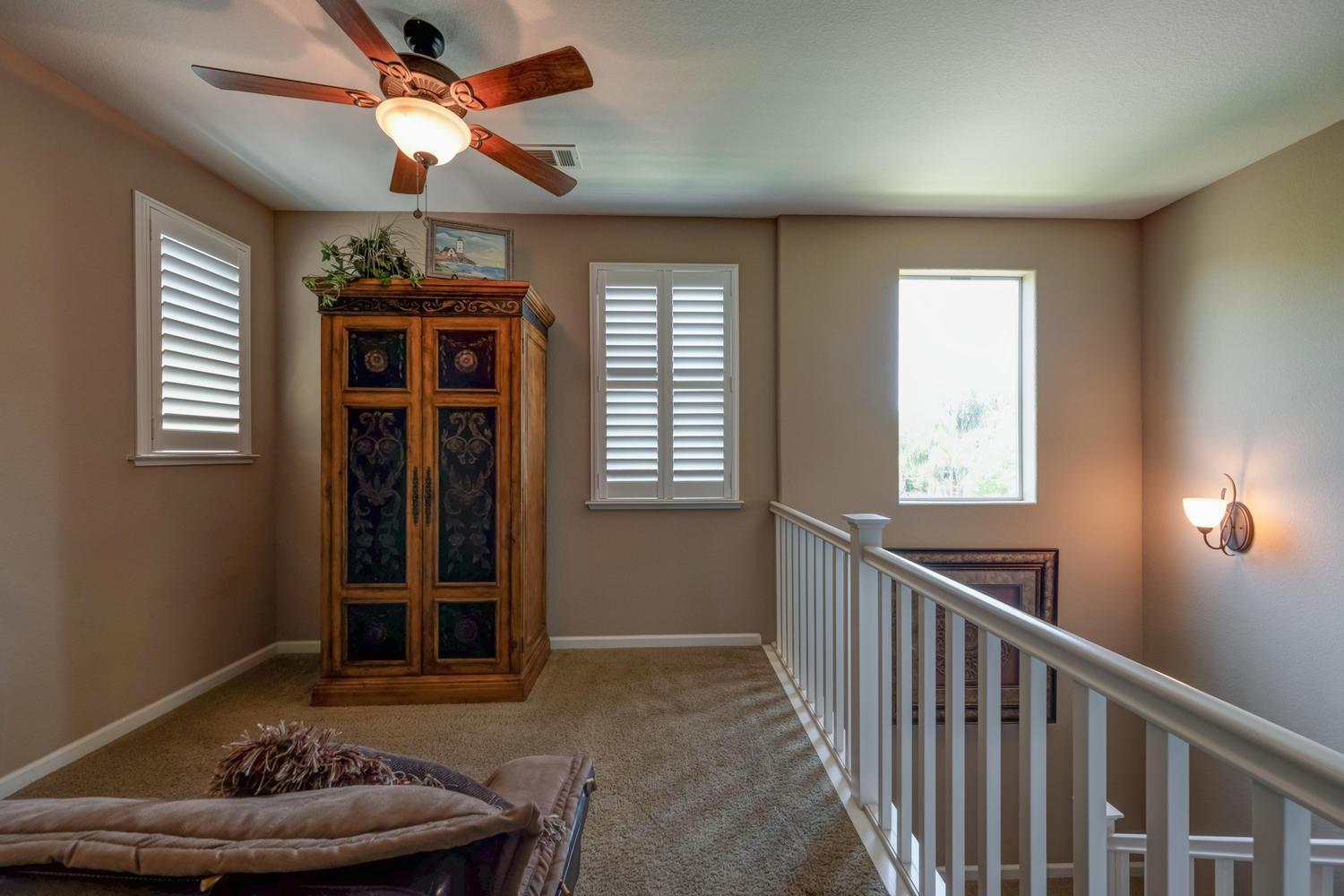 560 Cambridge Drive Reedley, CA 93654 - Photo 38 of 72 Gallery Image 38