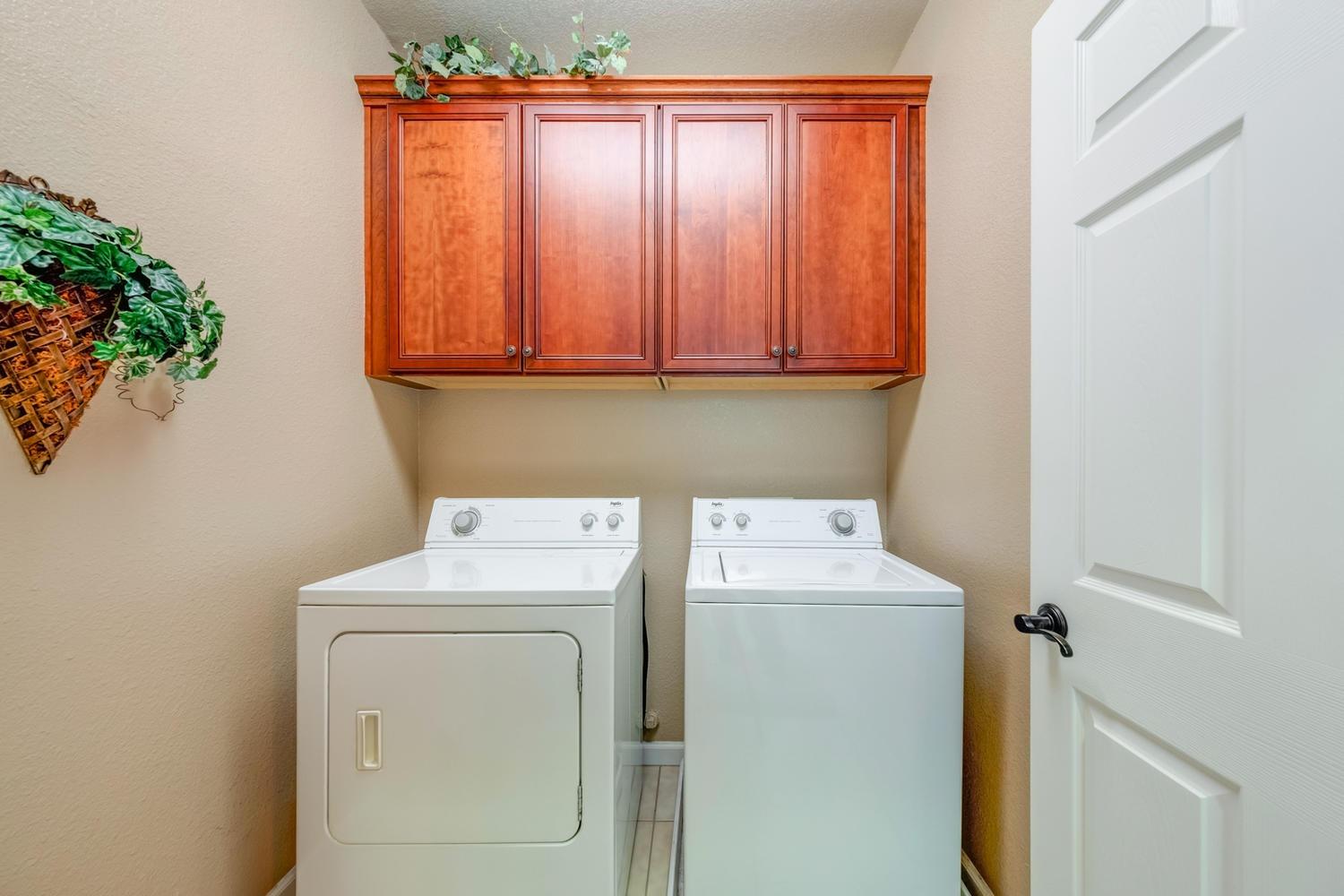 560 Cambridge Drive Reedley, CA 93654 - Photo 46 of 72 Gallery Image 46