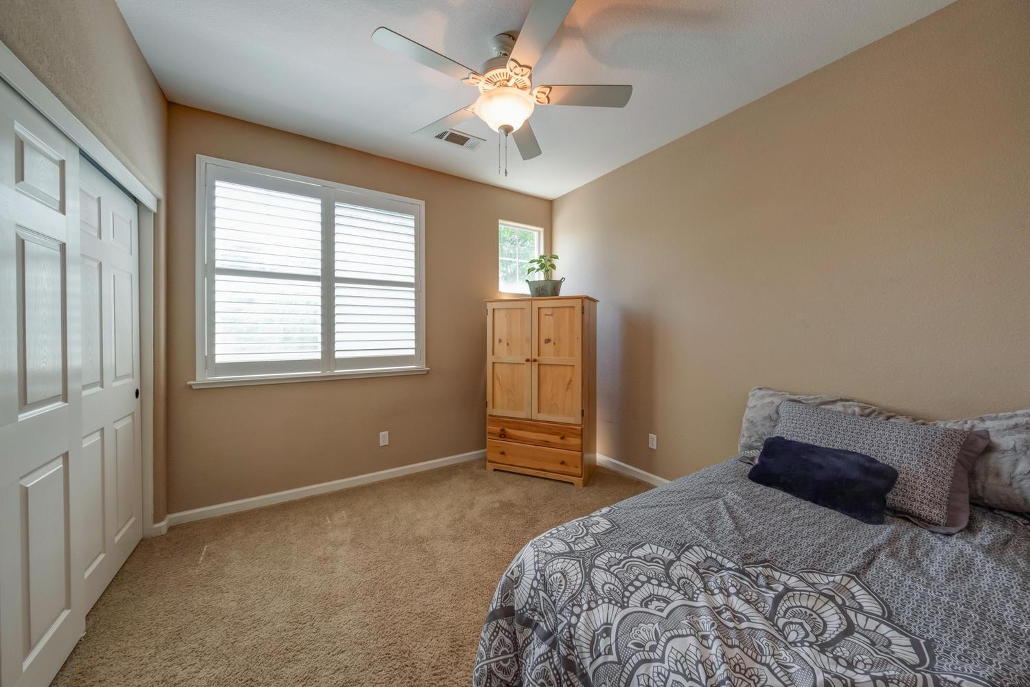 560 Cambridge Drive Reedley, CA 93654 - Photo 49 of 72 Gallery Image 49