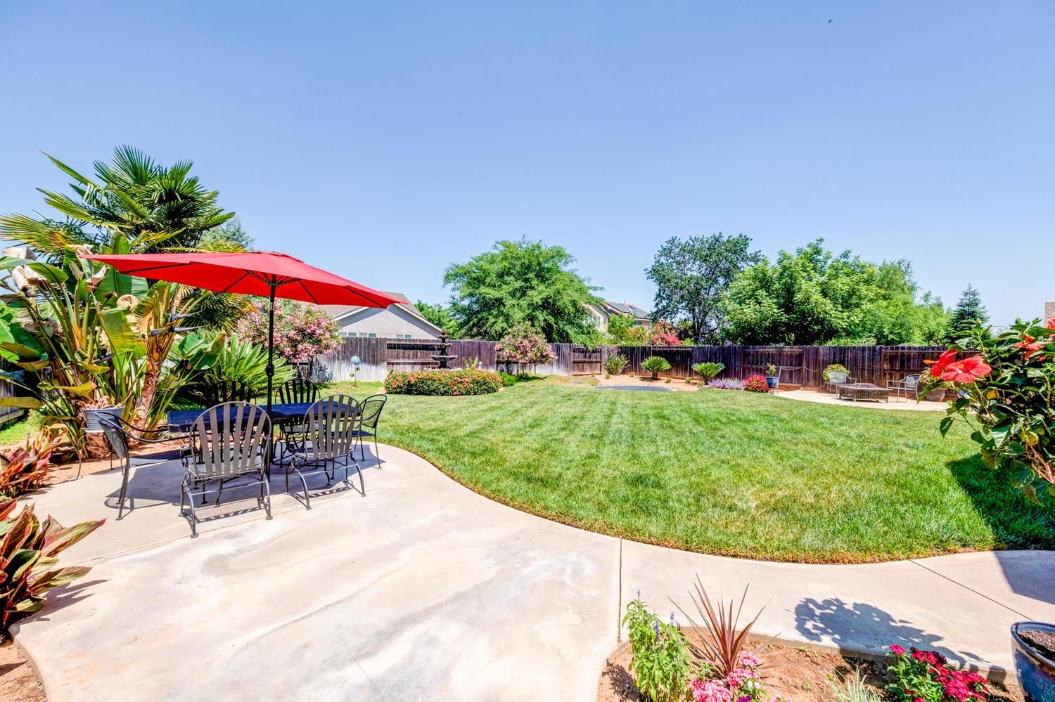 560 Cambridge Drive Reedley, CA 93654 - Photo 54 of 72 Gallery Image 54