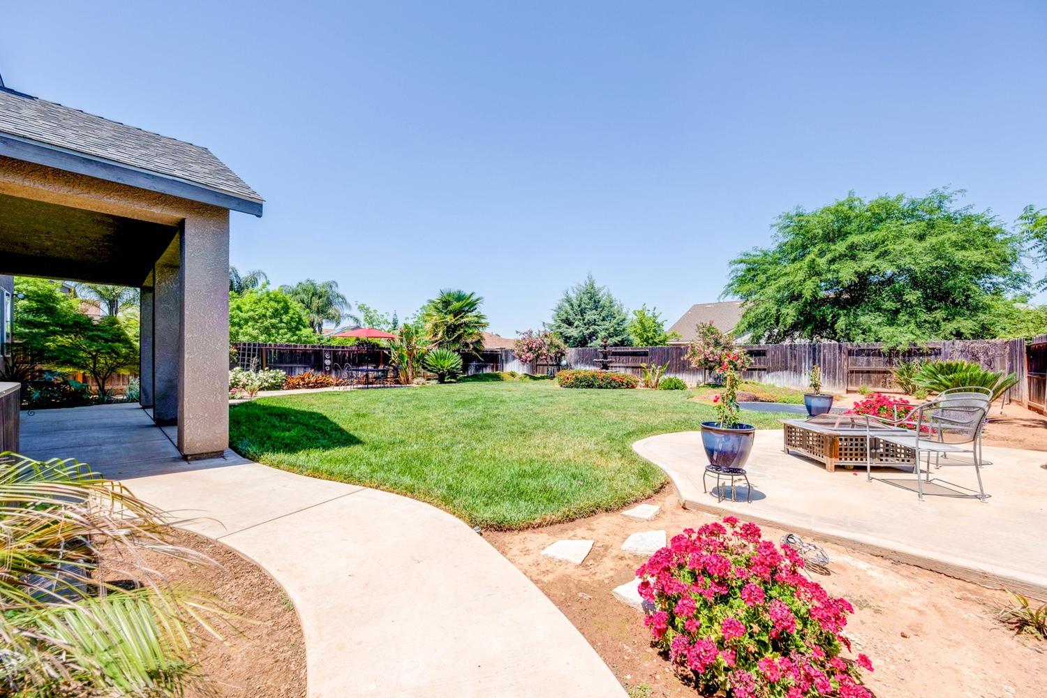 560 Cambridge Drive Reedley, CA 93654 - Photo 64 of 72 Gallery Image 64