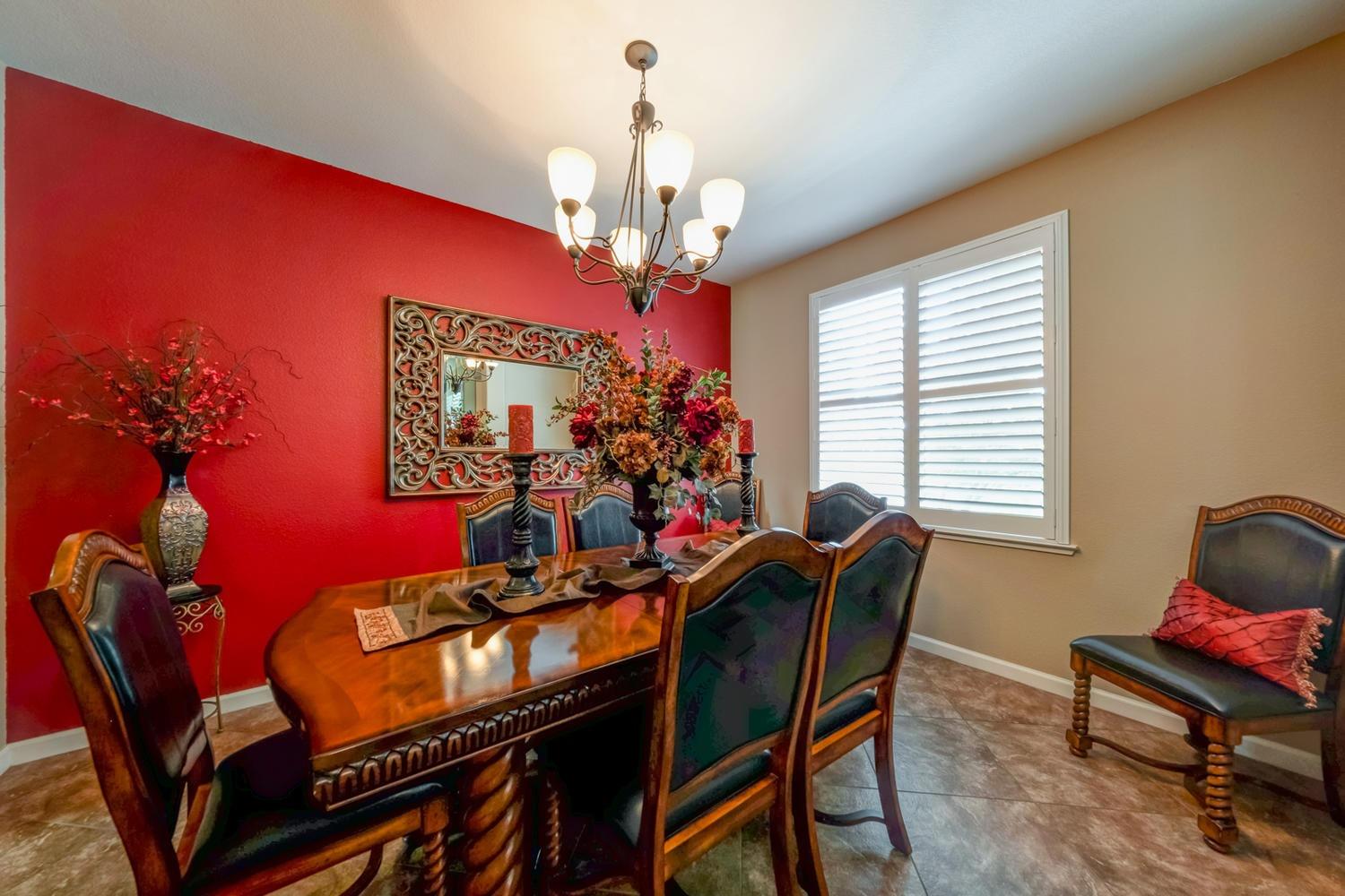 560 Cambridge Drive Reedley, CA 93654 - Photo 10 of 72 Gallery Image 10