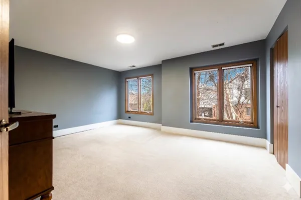 $340,000 | 9840 Terrace Drive, Unit E2, Palos Park, IL 60464