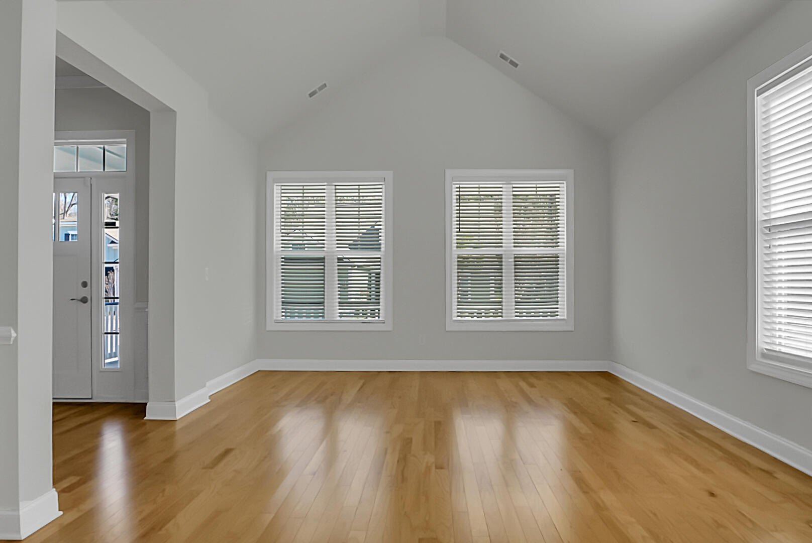 113 Phoebe Road Summerville, SC 29483 - Photo 12 of 55 DSC08752