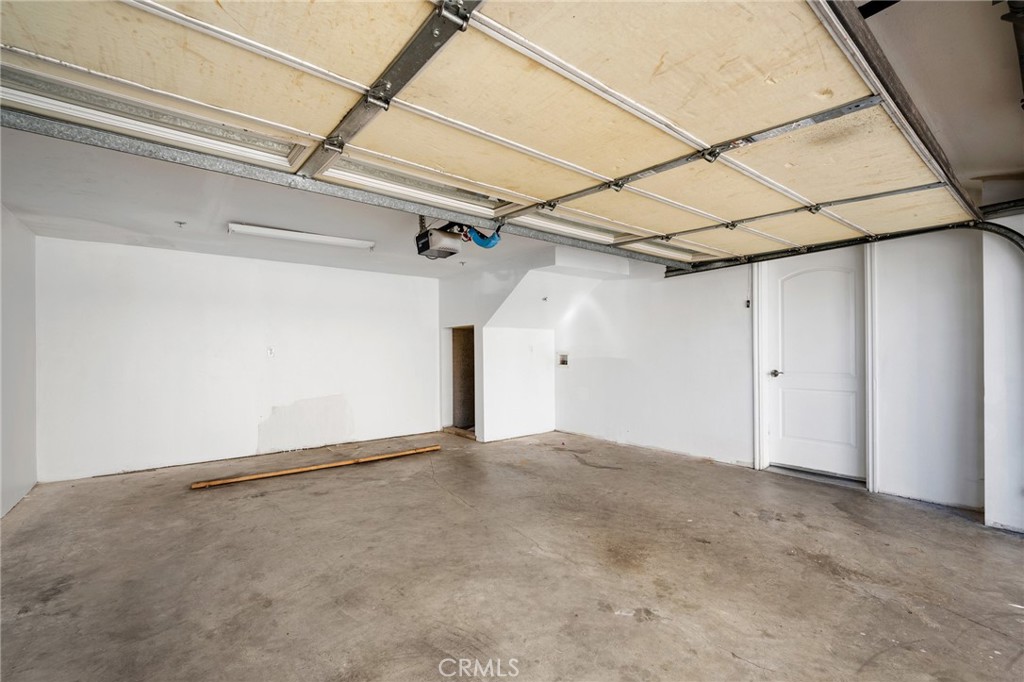 6831 Valmont Street, Unit 1 Tujunga, CA 91042 - Photo 29 of 30 a view of an empty room