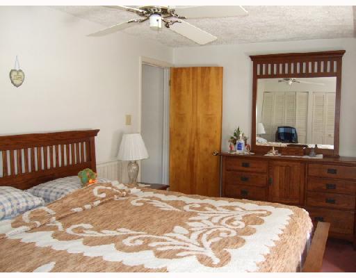 310 Byron Road Pittsburgh, PA 15237 - Photo 8 of 18 Master Bedroom.
