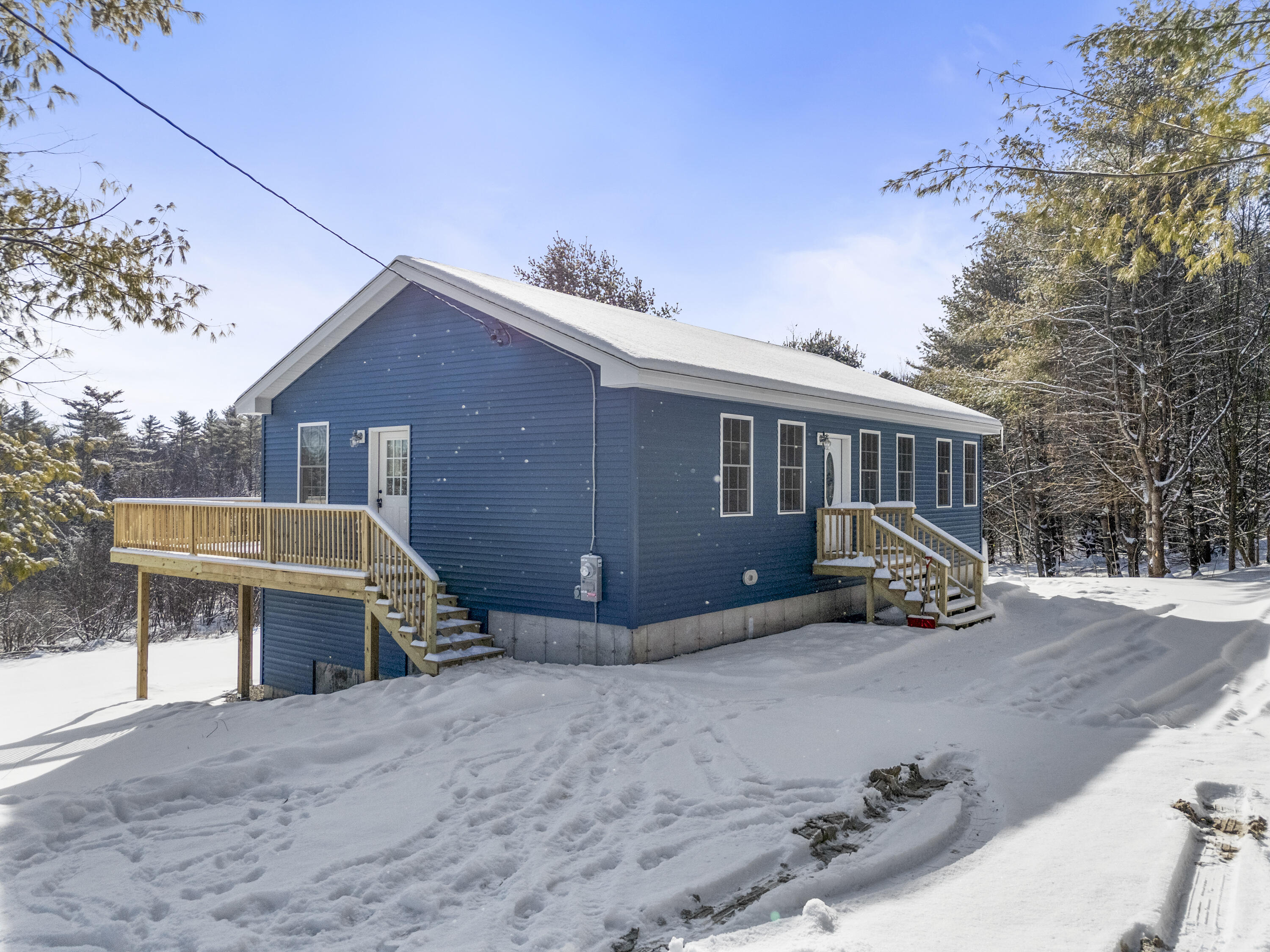 3 Meadow Lane Leeds, ME 04263 - Photo 7 of 38 3 Meadow Ln_102