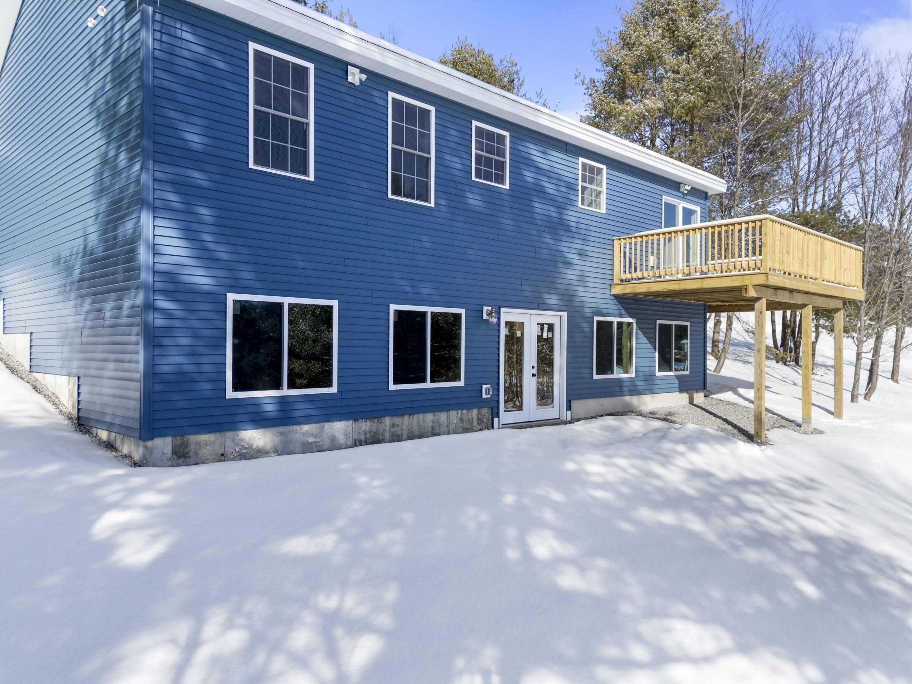 3 Meadow Lane Leeds, ME 04263 - Photo 8 of 38 3 Meadow Ln_137