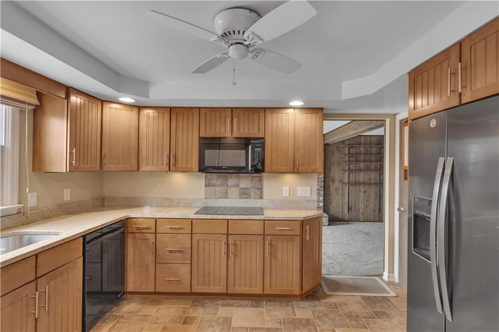 3143 Haberlein Road Gibsonia, PA 15044 - Photo 13 of 33 Gallery Image 13