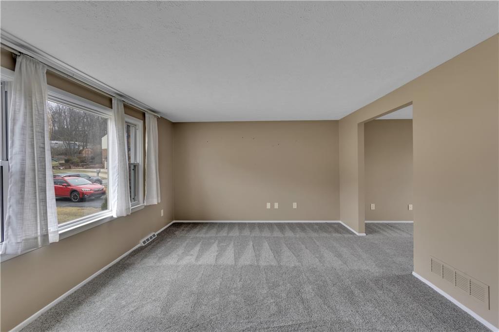 3143 Haberlein Road Gibsonia, PA 15044 - Photo 19 of 33 Gallery Image 19