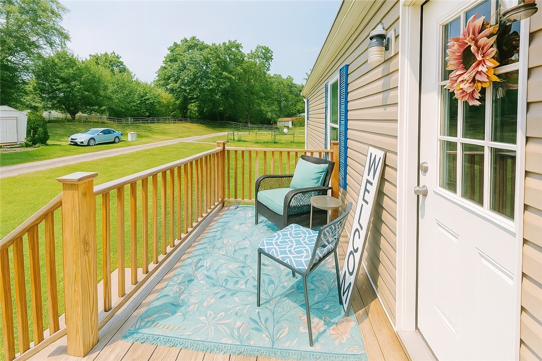 31 Narry Lane Mount Morris, NY 14510 - Photo 2 of 12 Porch