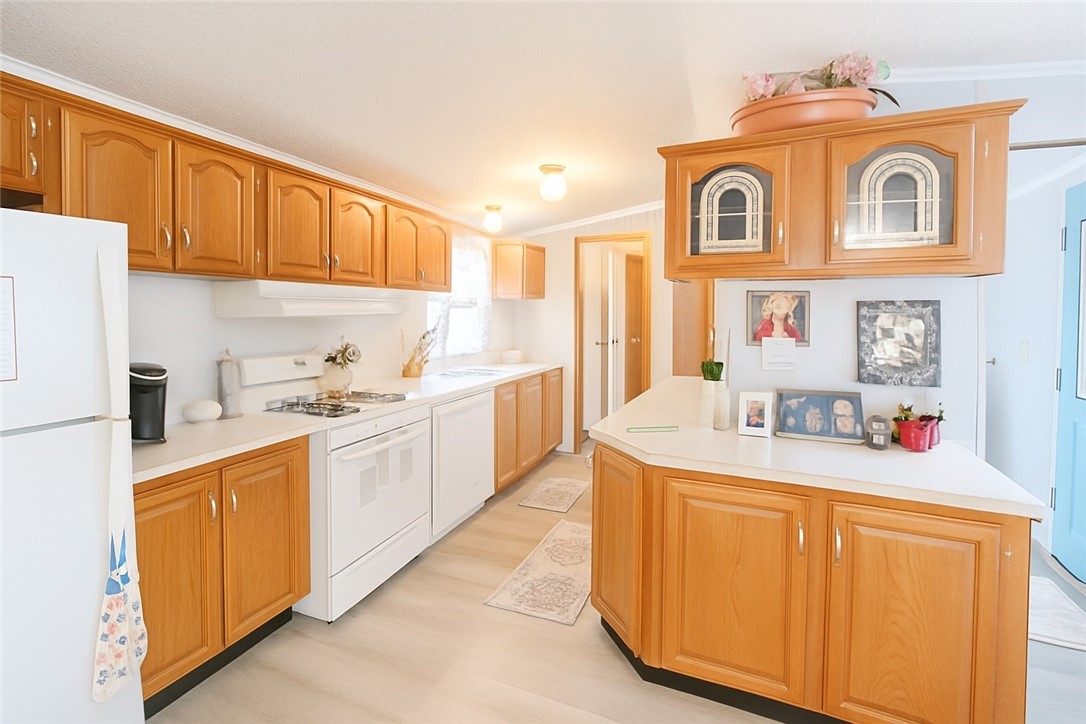 31 Narry Lane Mount Morris, NY 14510 - Photo 3 of 12 Kitchen