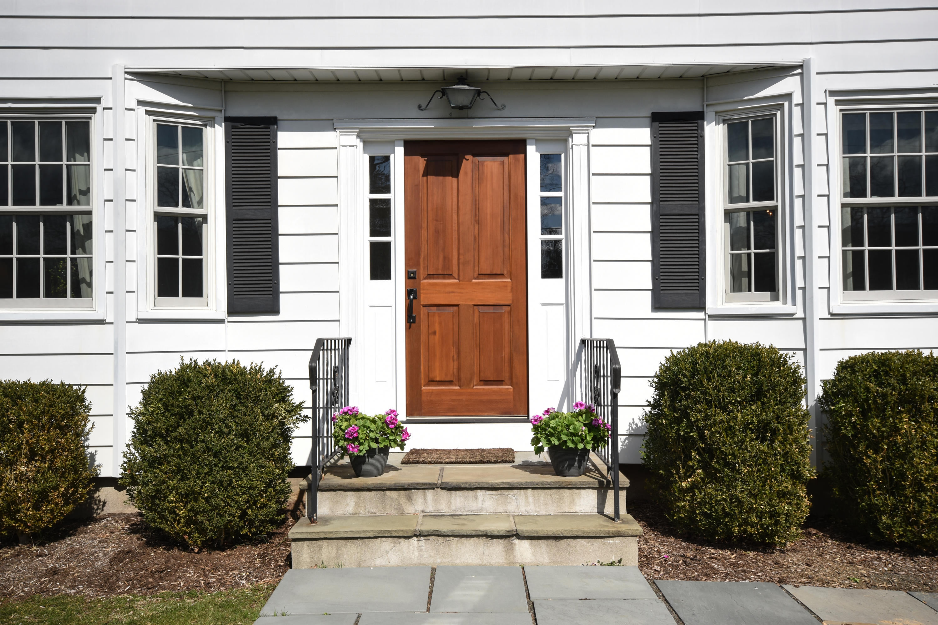 17 Abbey Road Darien, CT 06820 - Photo 2 of 24 a front view of a house