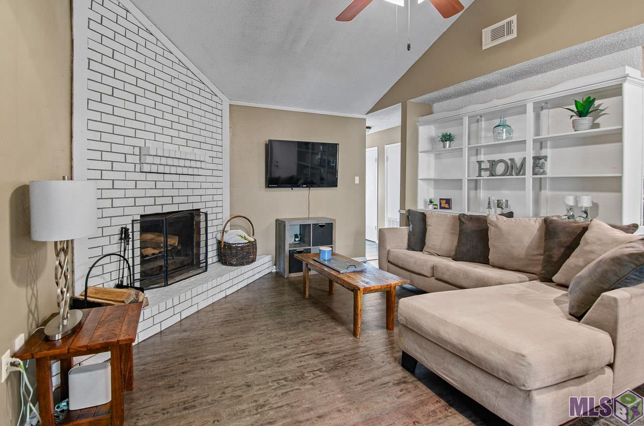 13711 Basin Court Baton Rouge, LA 70810 - Photo 4 of 17 Gallery Image 4