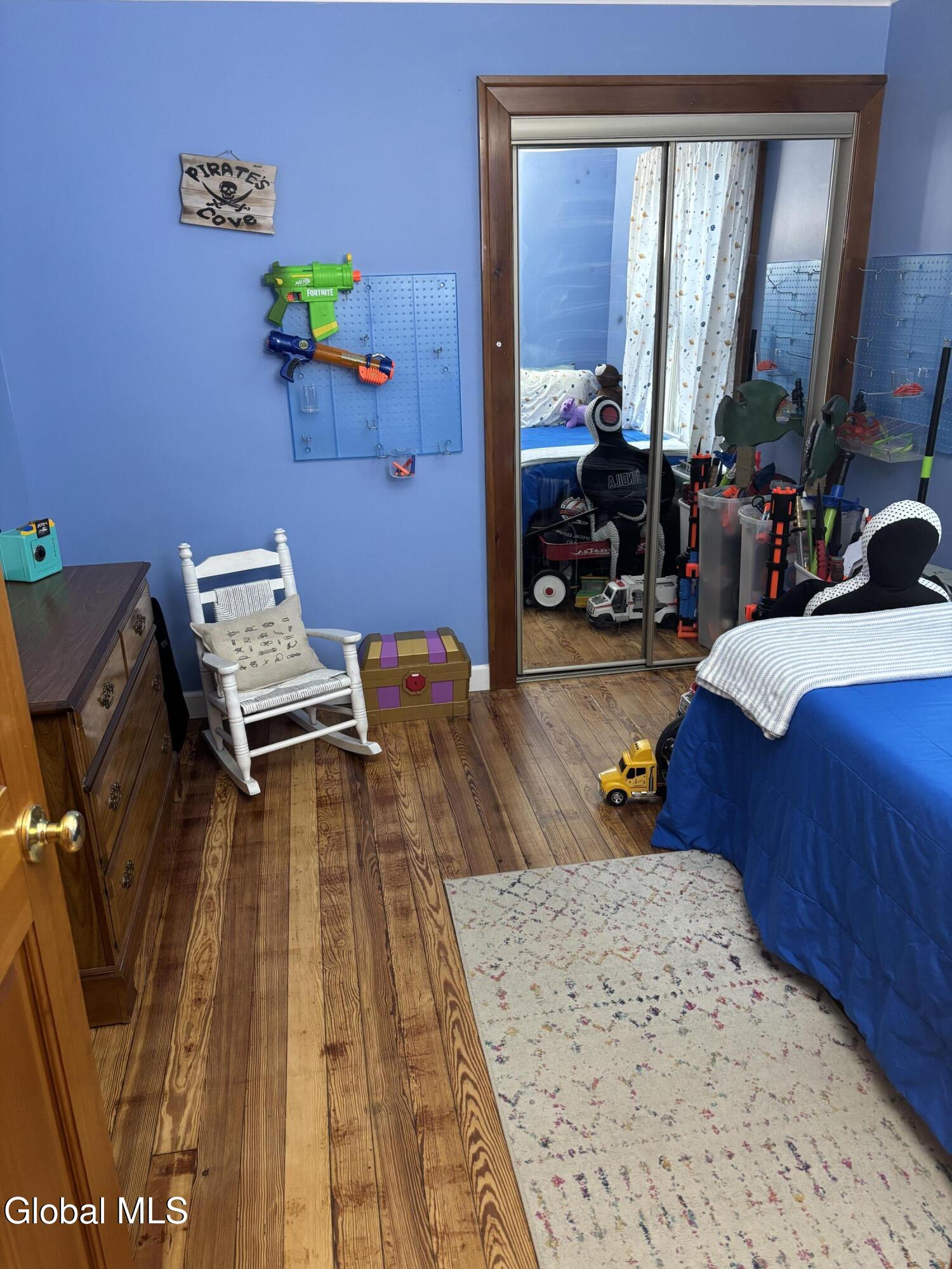 311 Riverside Avenue Glenville, NY 12302 - Photo 19 of 25 Kids Bedroom