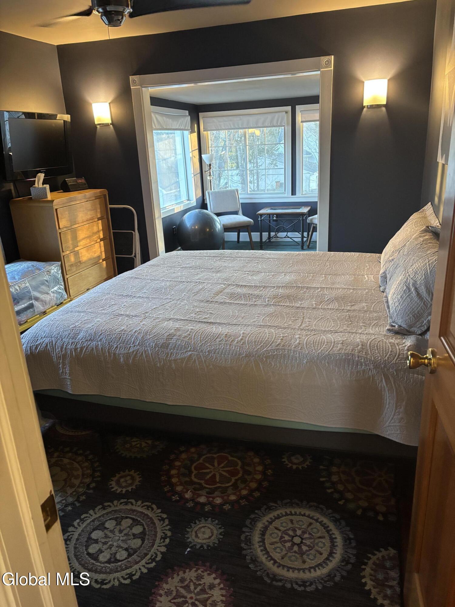 311 Riverside Avenue Glenville, NY 12302 - Photo 20 of 25 Primary Bedroom