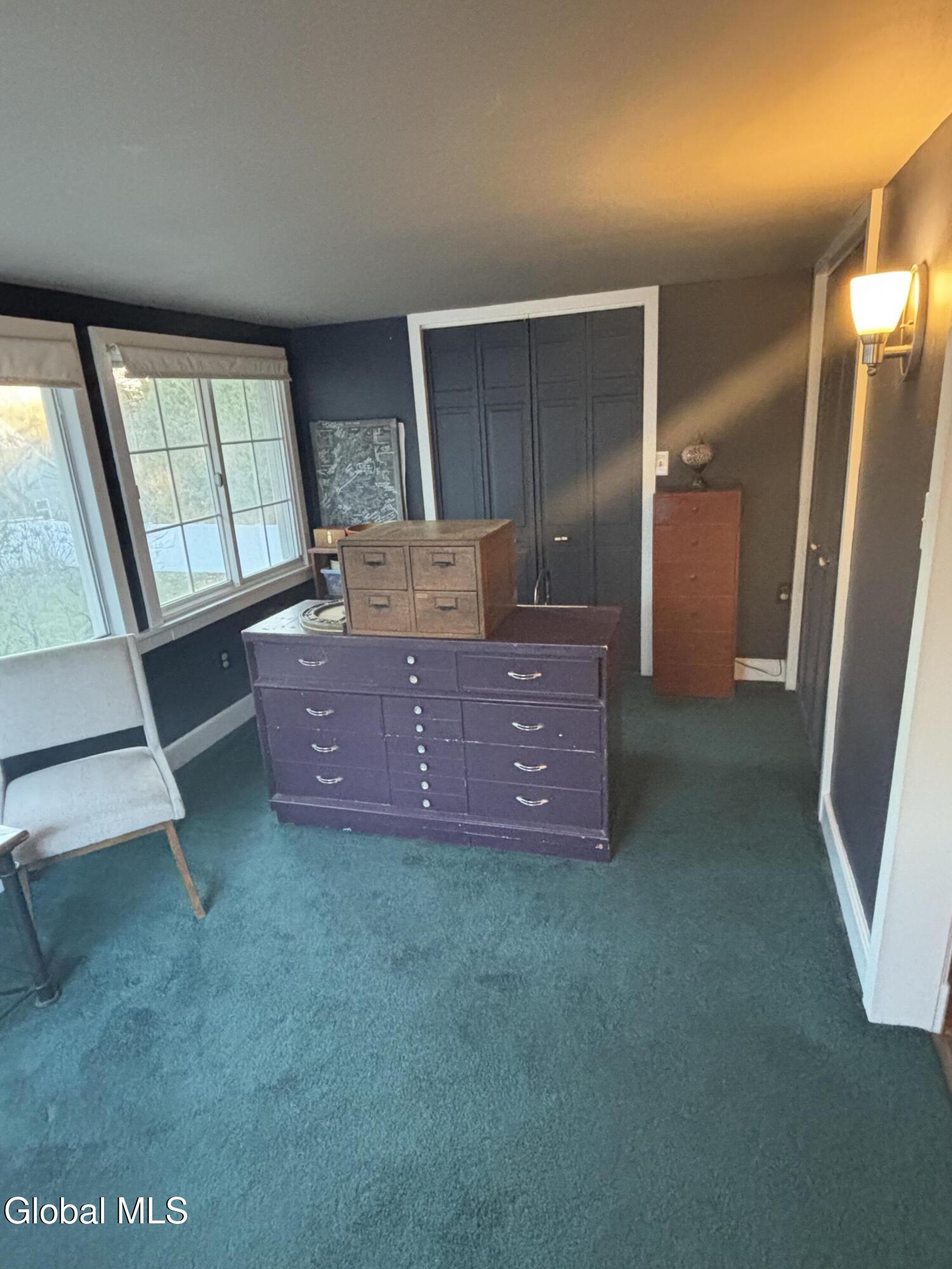 311 Riverside Avenue Glenville, NY 12302 - Photo 23 of 25 Sitting room Primary Bedroom
