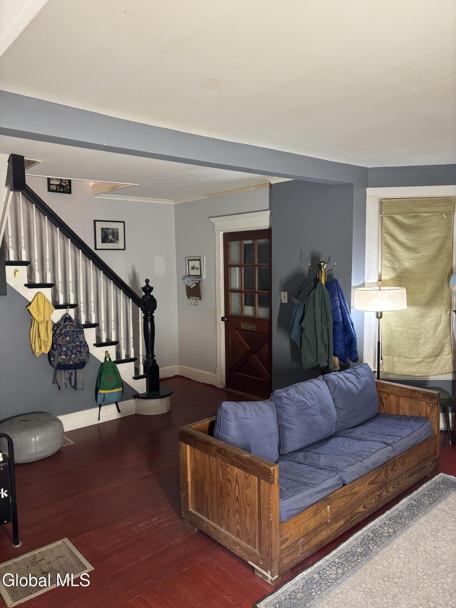 311 Riverside Avenue Glenville, NY 12302 - Photo 4 of 25 Entrance, Living Room